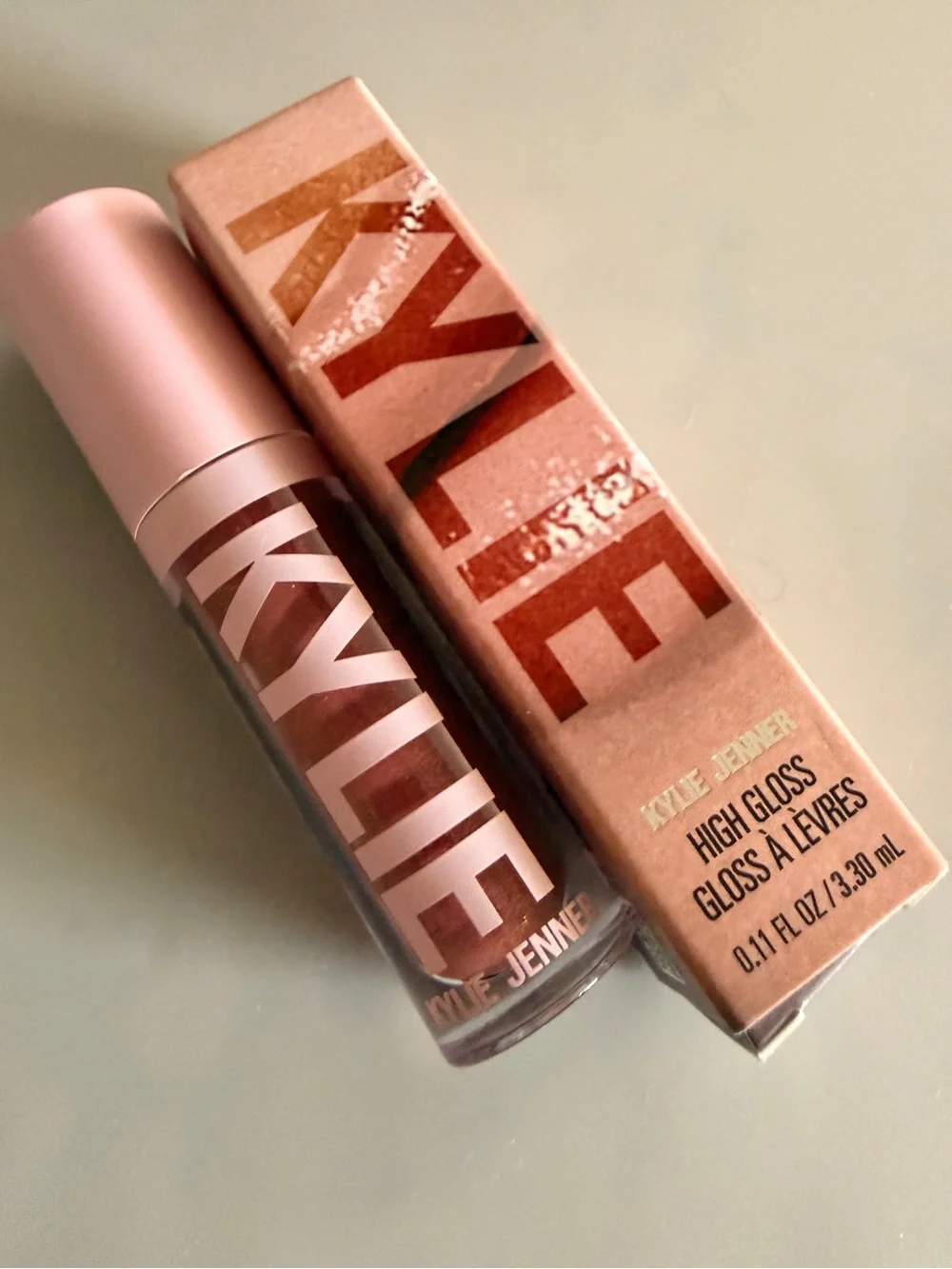Kylie Jenner Damn Gina High Gloss 3.30 ml /.11 fl oz